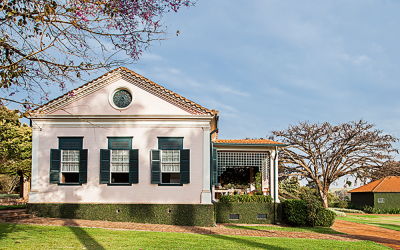 Casa de fazenda restaurada traz à tona memórias da infância